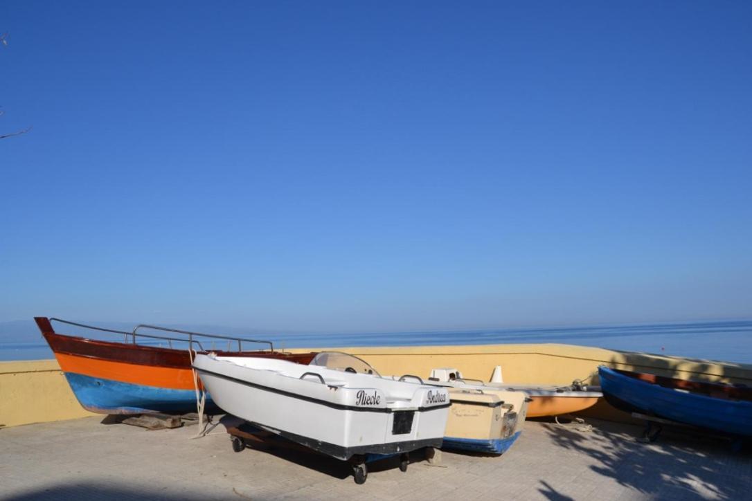 I Tesori Del Mare Acomodação com café da manhã Letoianni Exterior foto
